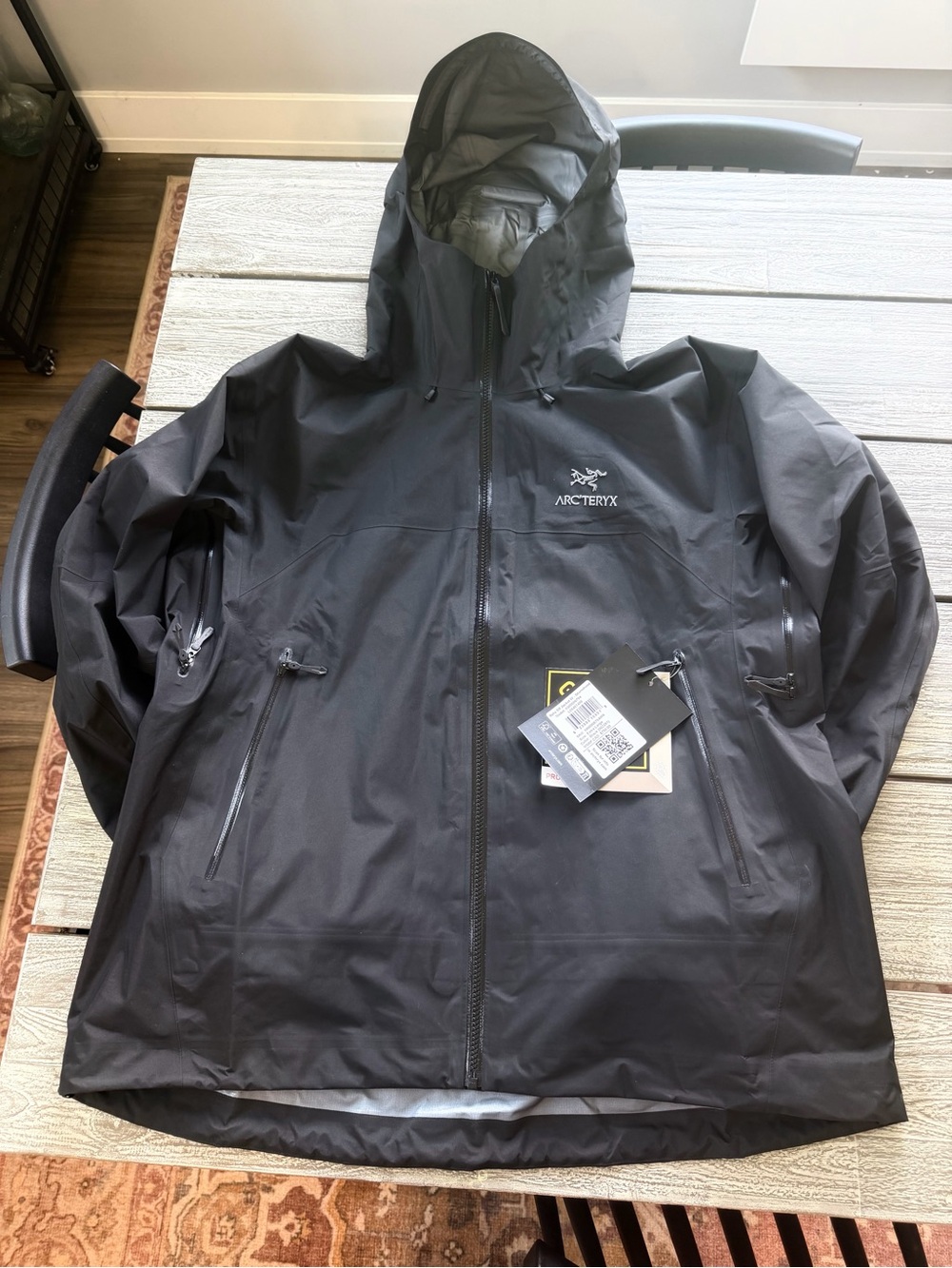 Arc'teryx Women's Beta AR Jacket XL - Picture 6 of 11